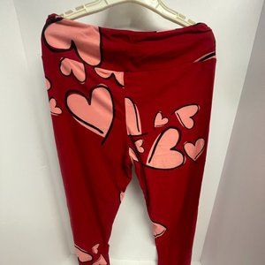 LuLaRoe Red/Pink Valentine Hearts Poly/Spandex Leggings/Pants Tall & Curvy S589